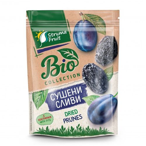 Organic dried prunes with pits