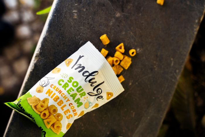 Indulge Crunchy Corn Nibbles - Sour Cream Flavour (10g-100g)