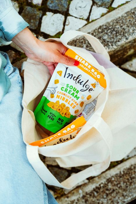 Indulge Crunchy Corn Nibbles - Sour Cream Flavour (10g-100g)