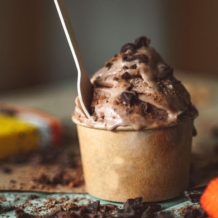 Luxury Soft Serve Chocolate Ice Cream Mix