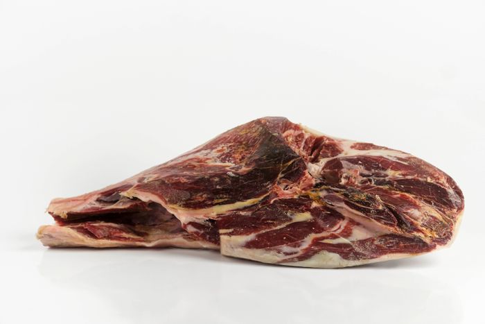 JAMON CEBO DE CAMPO 50% IBERICO (NATURAL FED FREE RANGE 50% IBERIAN HAM)