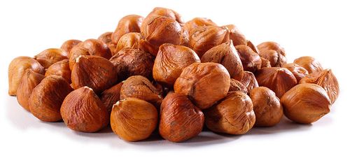 Natural hazelnut kernels