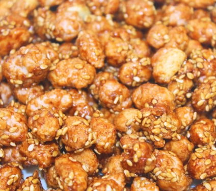 Sweet Sesame Peanuts