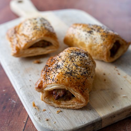 130g Great British Pork & Onion Roll