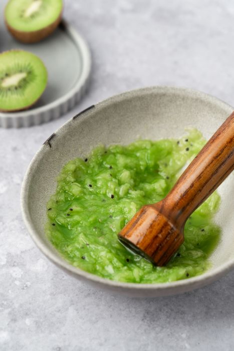 Kiwi Popping Boba for bubble tea & food production