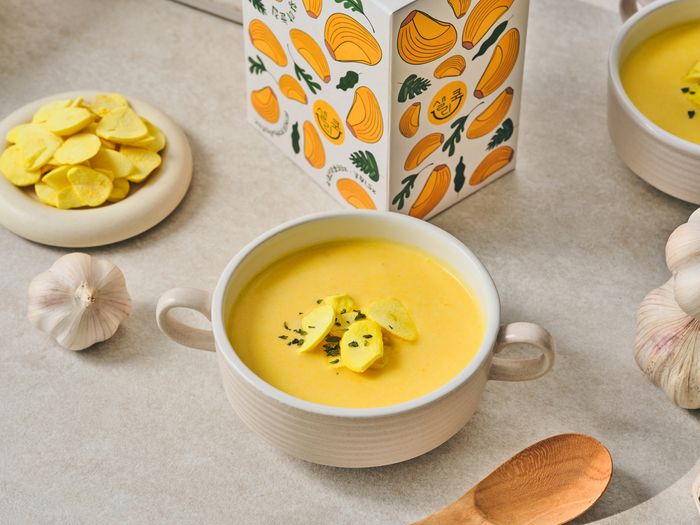 Turmeric Garlic Chips