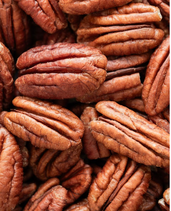 Pecan halves and pieces