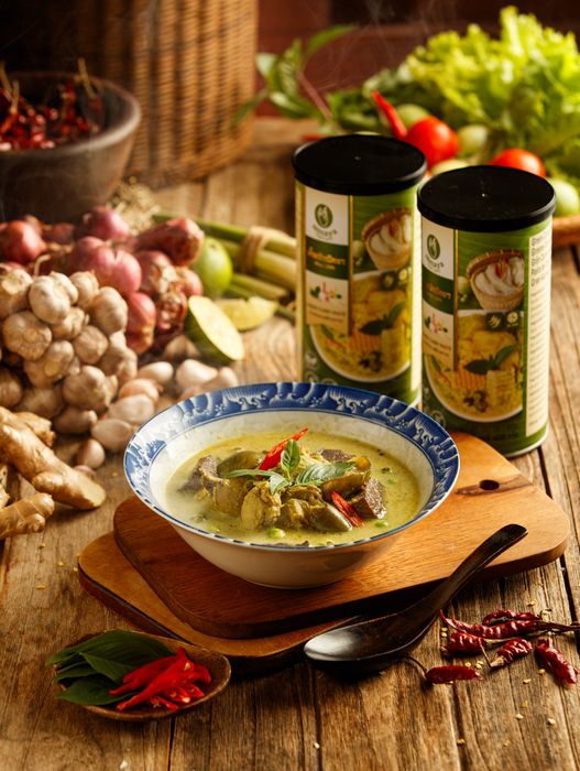 Nittaya green curry paste
