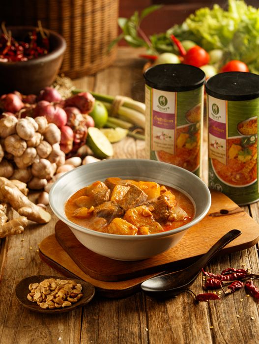 Nittaya Massaman curry paste
