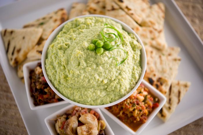 Green Chickpea Hummus