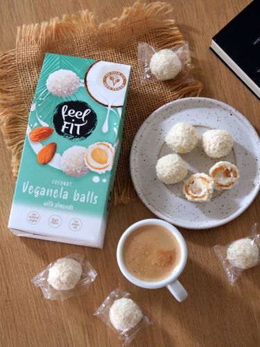 Feel FIT Coconut Veganela balls with almonds, plant-based and no added sugar