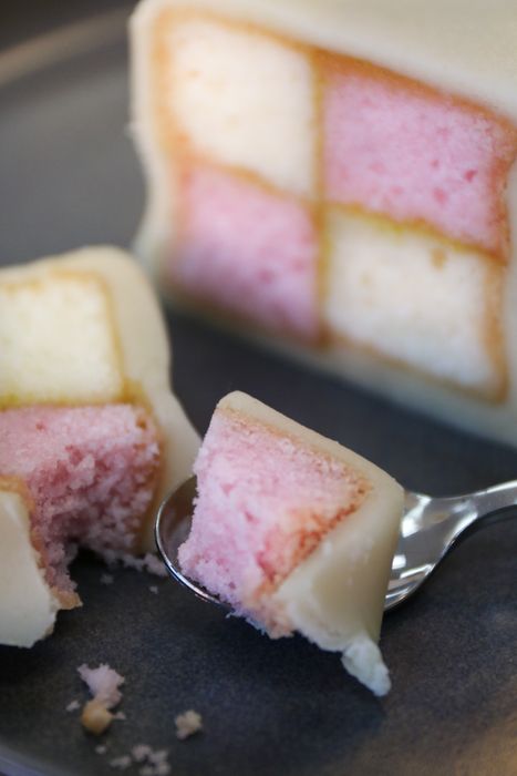 Lovemore Battenburg