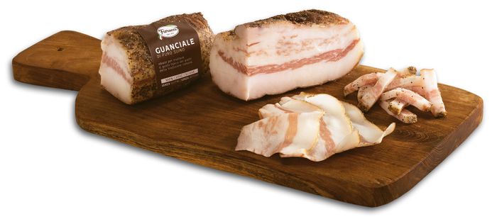 Guanciale, awarded by Gambero Rosso