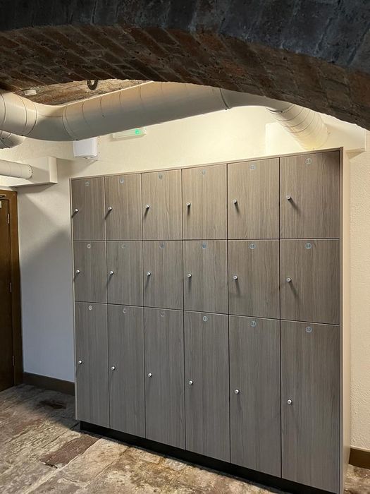 Wooden Lockers & Changing Rooms for Hotels and Spas