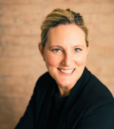 Robyn Black - Fleet Street Communications