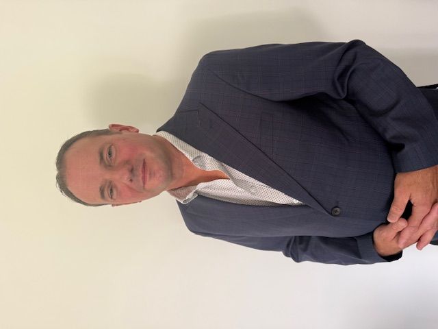 Speaker profile image for Jonathan Mansfield