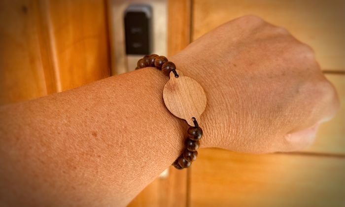 Adaptable Beaded RFID Wristbands