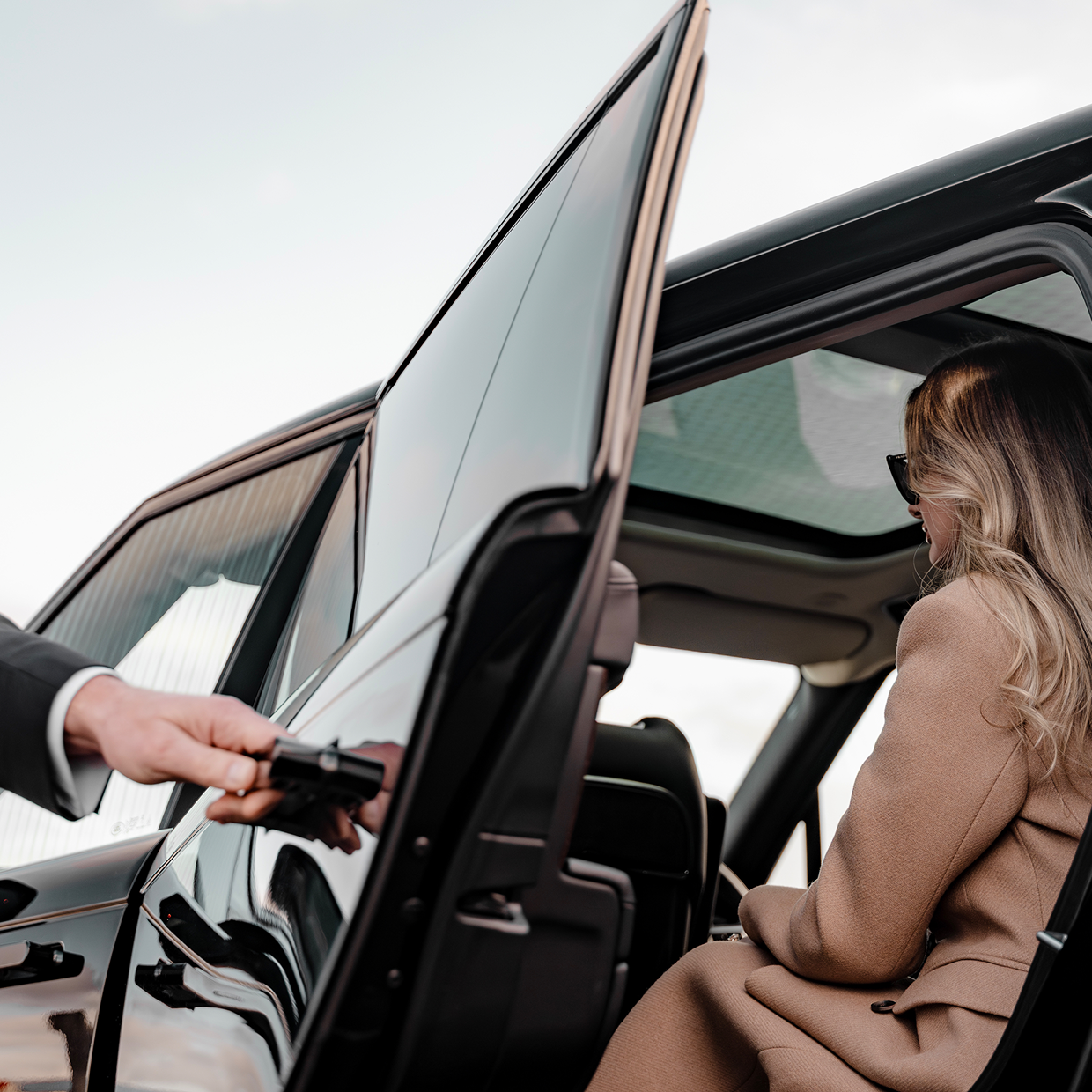 Cover image - London Luxury Chauffeuring
