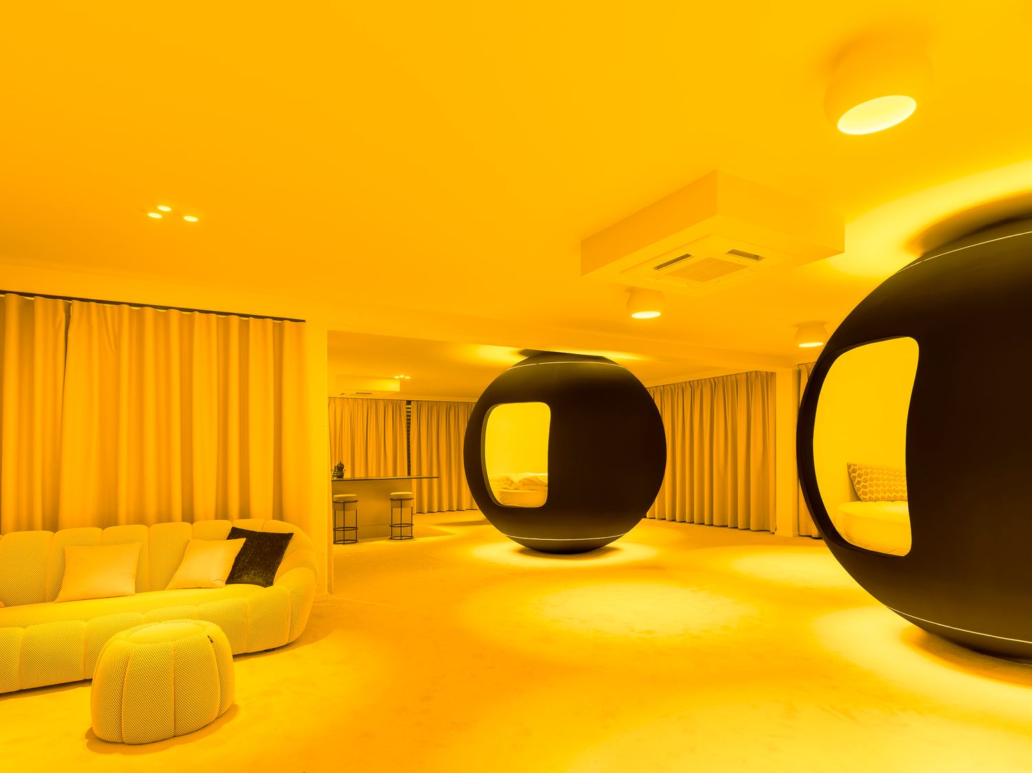 Cover image - ReGuest AG