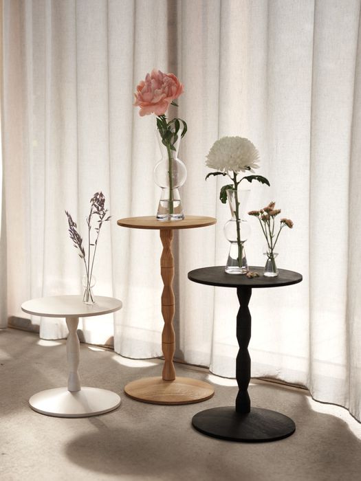 PEDESTAL Beistelltisch