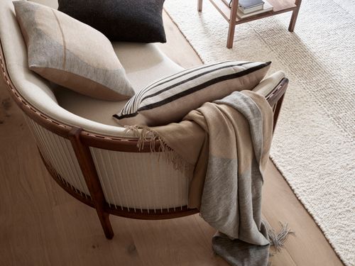 RF1903R | Sideways Sofa