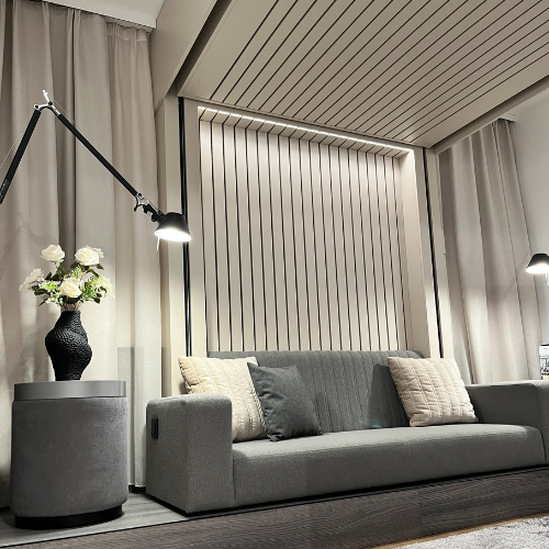 Höhenverstellbares Bett für maximale Flächeneffizienz