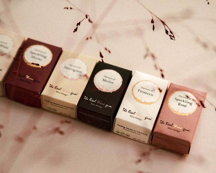 'Tiny Winys' in your rooms - vegan turndown amenities