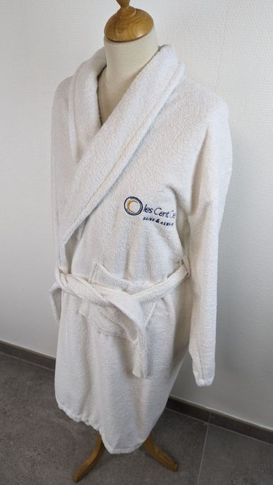 Soft and absorbent Luxe bathrobes with logo