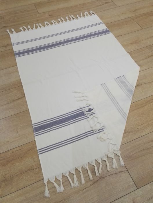 Striped custom pool & beach towels