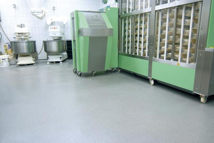 Hygienic and seamless flooring