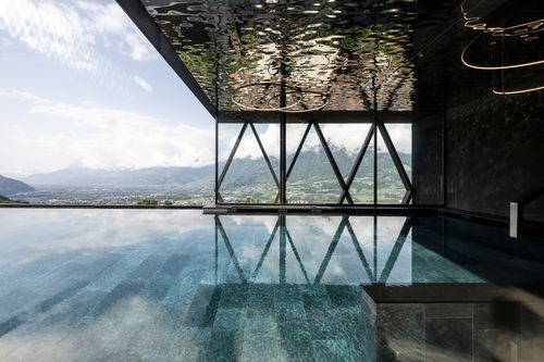 SomVita Suites