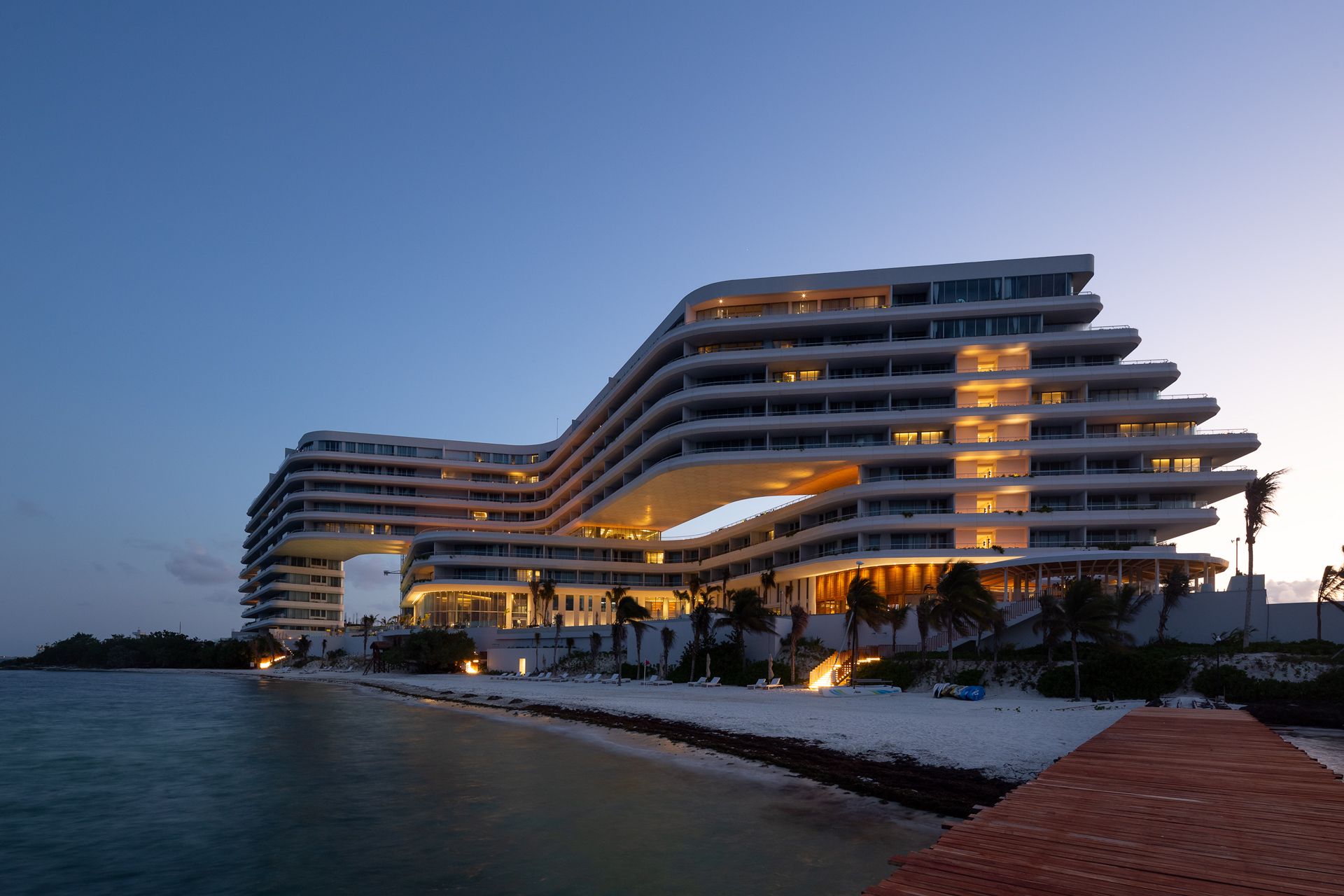 Smartere Hotellerie mit KNX: Hotels durch offene, zukunftssichere Technologie transformieren