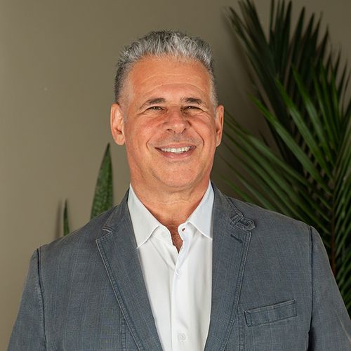 Speaker profile image for Nicholas Gold