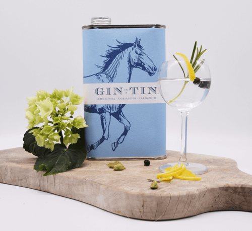 The Perfect Tin for Equestrian Gin Lovers!