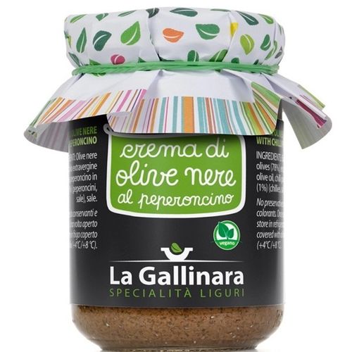 Black olives pesto with chilli - Crema di olive nere al peperoncino