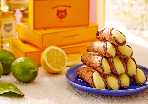 Limoncello Cannoli