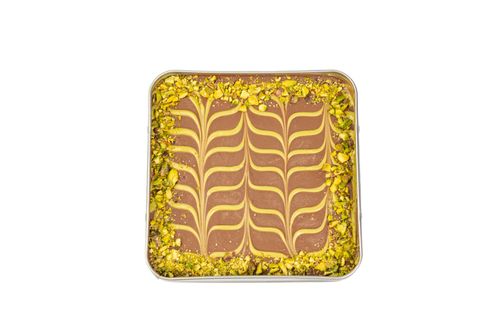 PISTACHIO KNAFEH BROWNIE TIN
