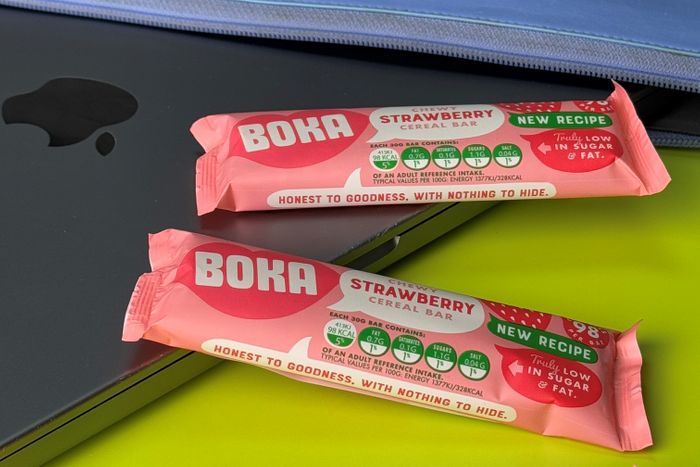 Boka Chewy Strawberry Cereal Bar 