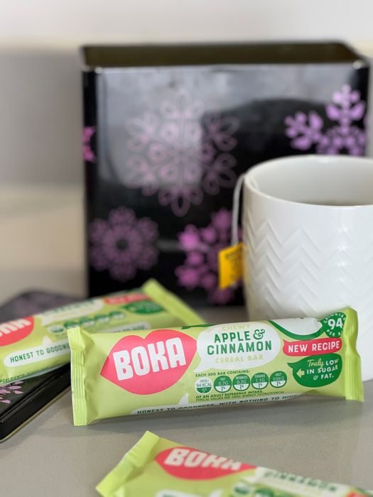 Boka Chewy Apple & Cinnamon Cereal Bar