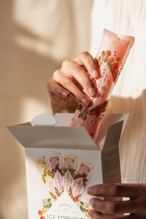 Popsicle ice pop Strawberry - 50 ml in a sachet - ambient temperature
