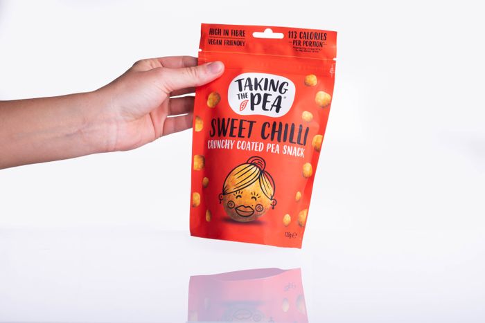 Sweet Chilli, crunchy coated peas (125g - sharing pack)