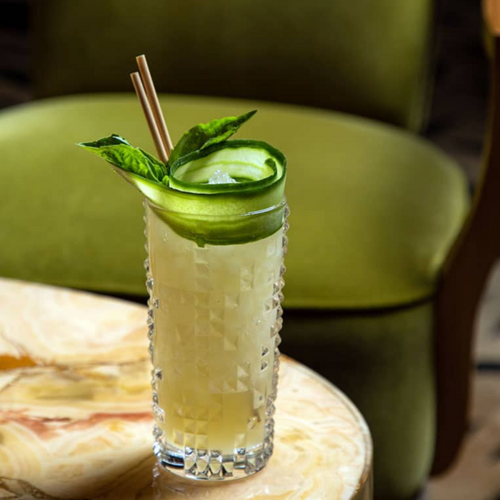 BAR HOPPER Green Collins cocktail