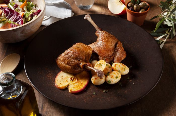 FOIEGOOD DUCK LEGS COOKED IN EXTRA VIRGIN OLIVE OIL