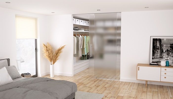 Sophisticated opening from Bohle