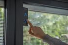 W Smart System Battery Operated Integral Blind