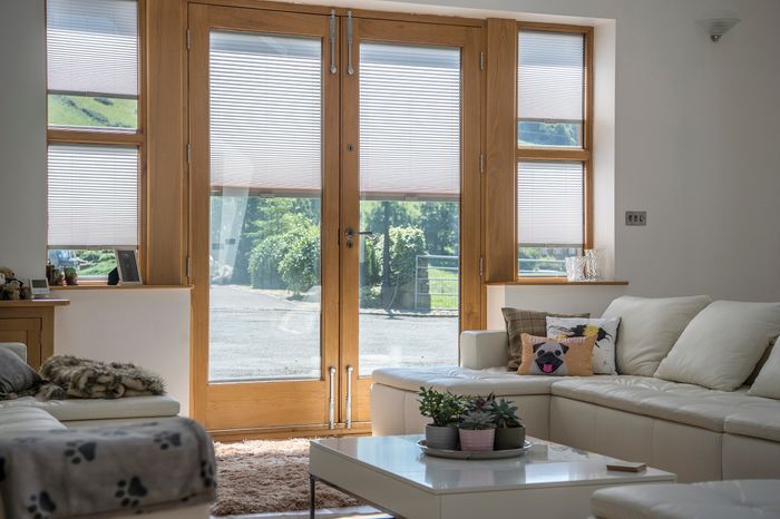 S System Pleated Integral Blind