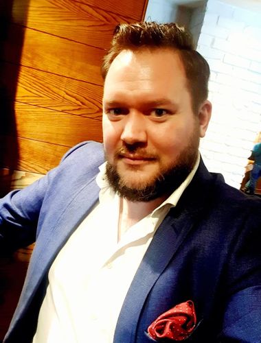 Comp Door Sales Team Welcomes Lee Marriott
