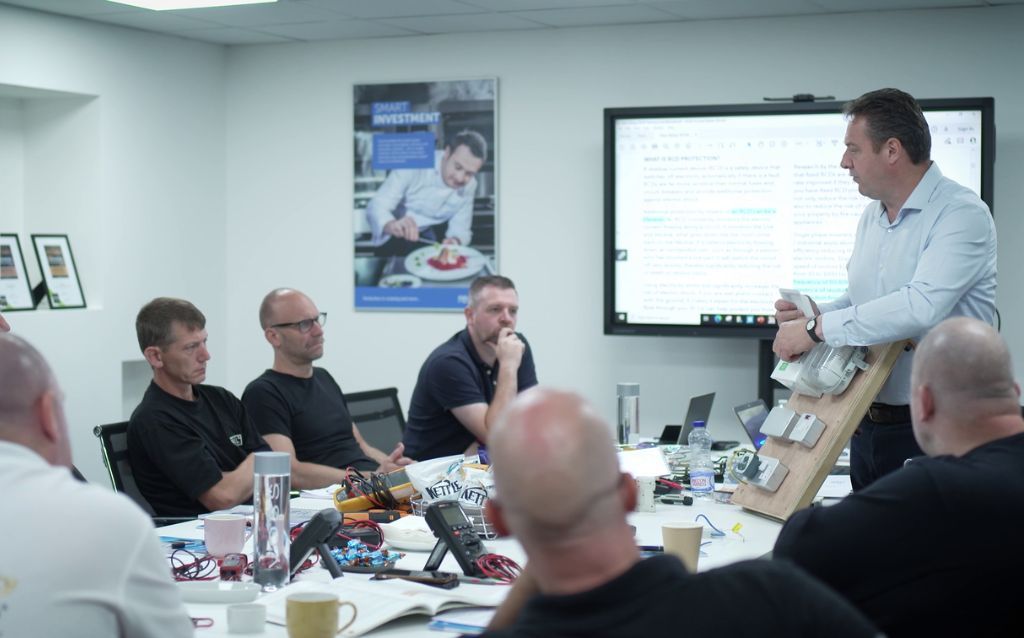 Technical Support Training and WOW Training with Retigo UK