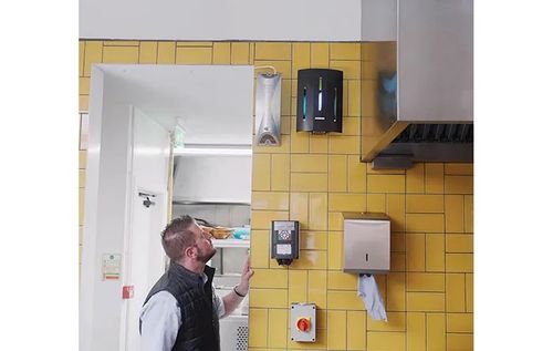 Clay's Kitchen & Bar keeps food fresh and customers safe with HyGenikx
