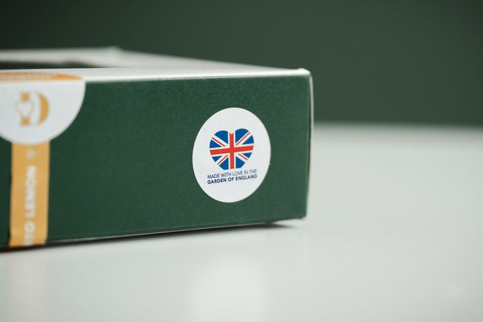 Our packaging - 1 kg tray and single retail packages